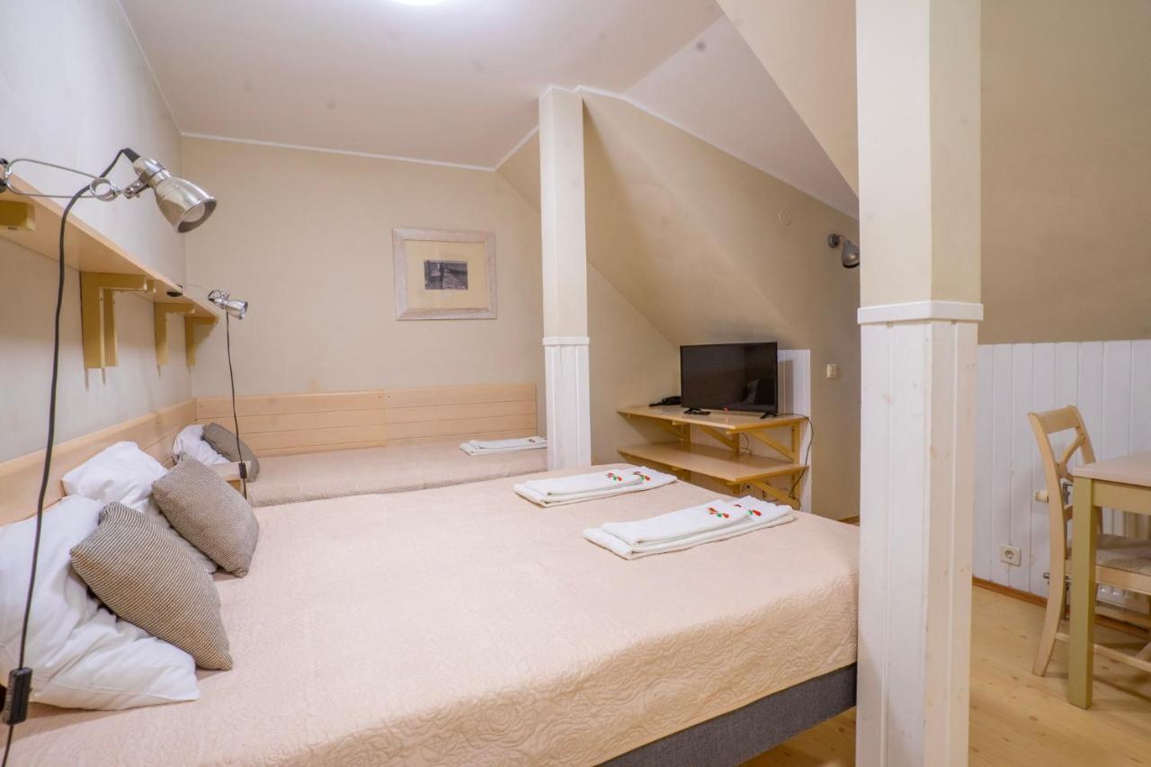 Kongo Hotel Haapsalu Bagian luar foto