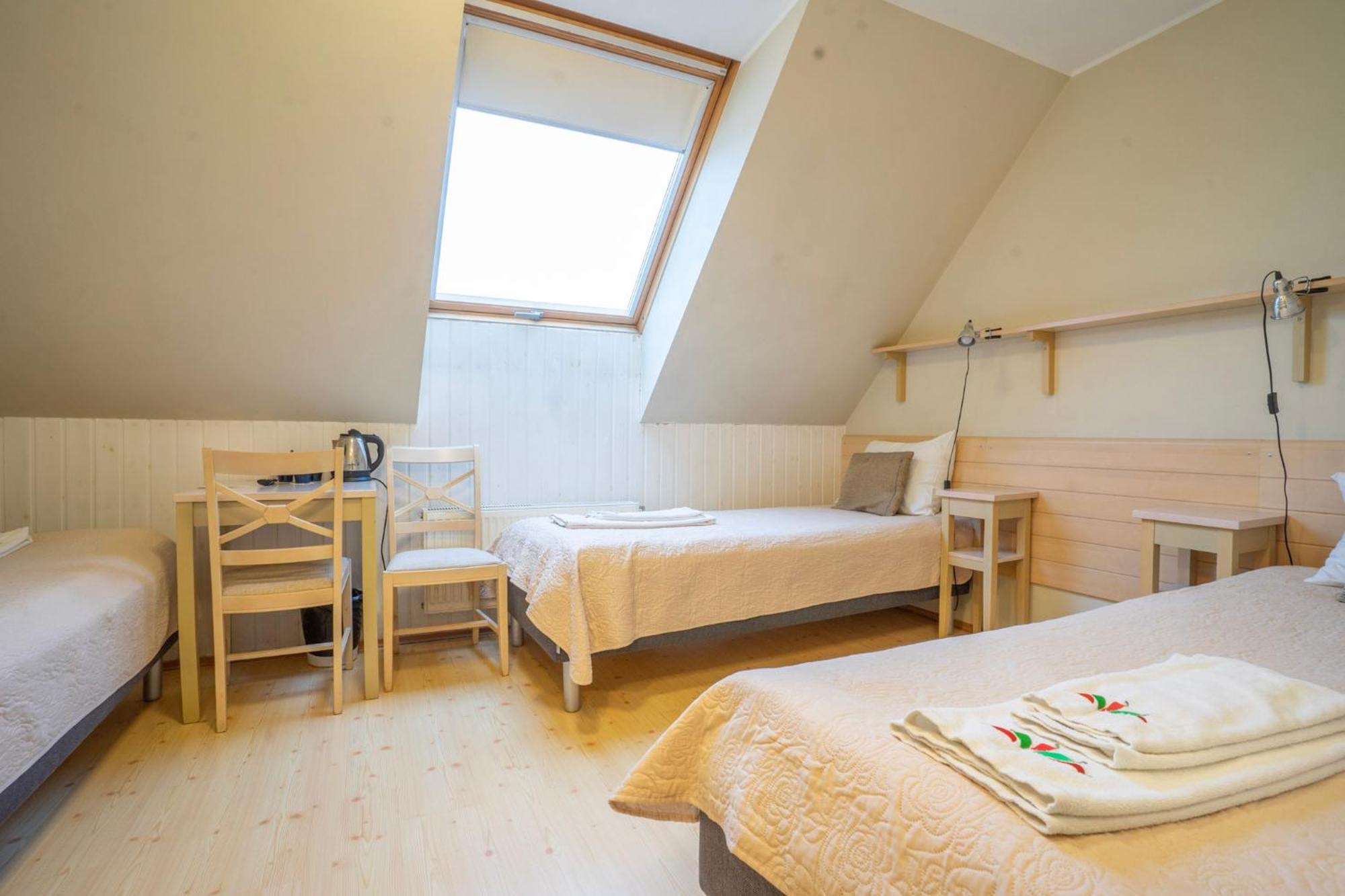 Kongo Hotel Haapsalu Bagian luar foto